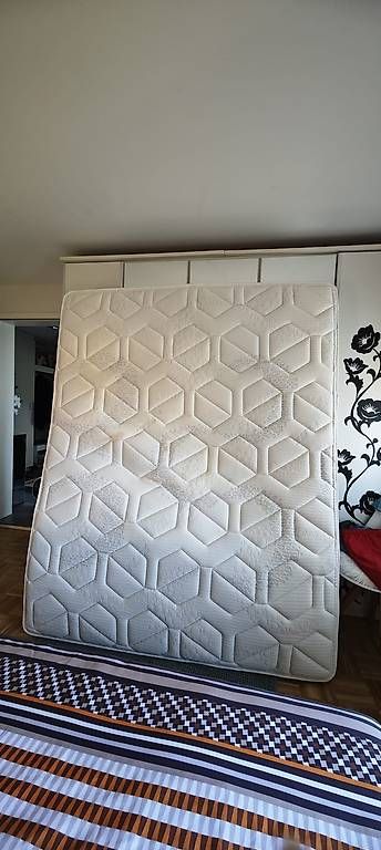 Materassi: Matratze 160x x 200cm – Usato da Thun venduto da tat_wg9t