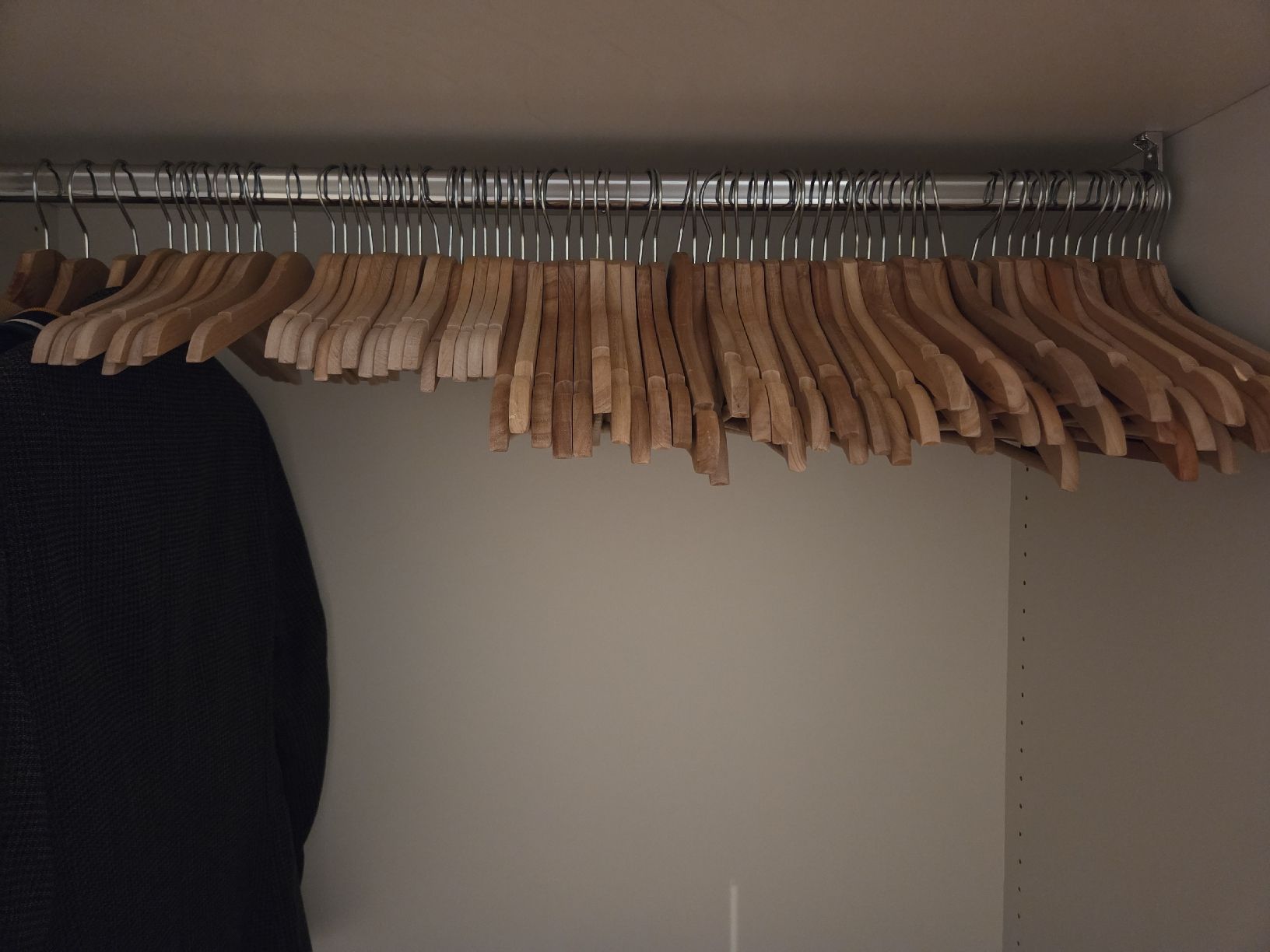 Ikea Appendiabiti: wooden hangers – Nuovo (secondo la descrizione) da Zürich venduto da rug_25bs 1