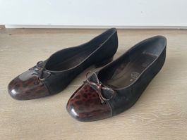 Neuwertige Ballerinas Gr. 39 Wildleder -  Leopardenprint