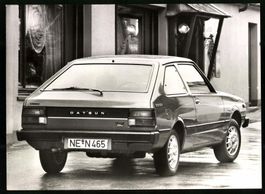 Fotografie Auto Datsun Cherry Limousine,