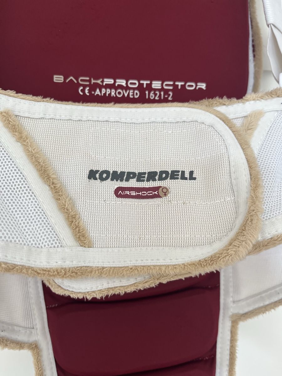 Komperdell Protections: Komperdell Rückenprotektor Grösse S – D'occasion à Frauenfeld par heyLani 3