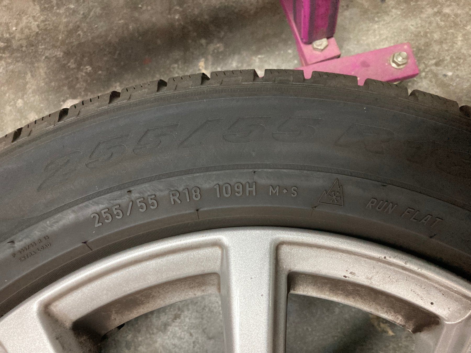 BMW Pneumatici & Ruote complete: BMW X5 Winterräder 255/55R18 – Usato da Cham venduto da WB2223 6