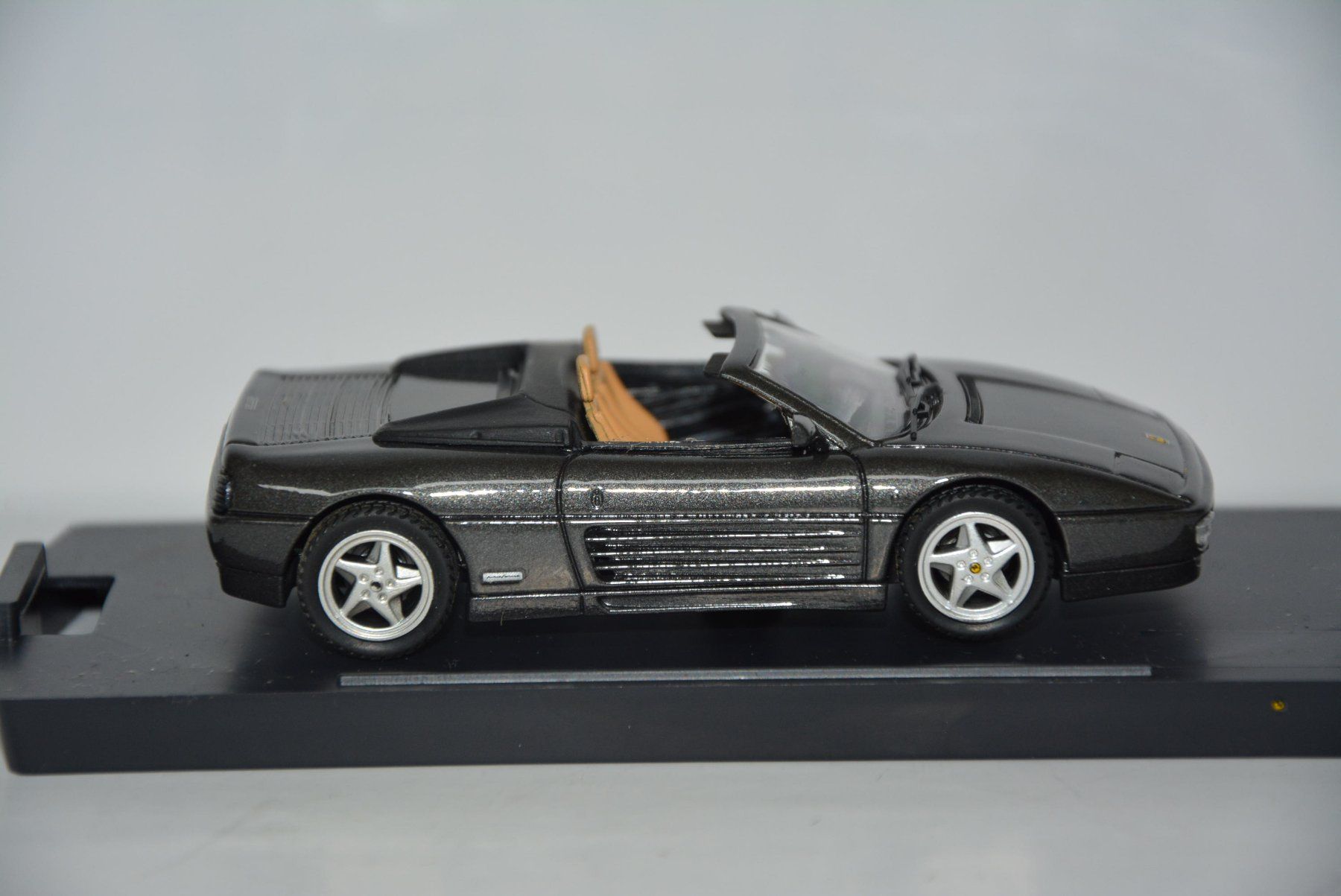 Ferrari Modellini d'auto: Ferrari 348 Spider 1992 , Bang , 1:43 – Nuovo (secondo la descrizione) da Goldach venduto da Feivel9 5