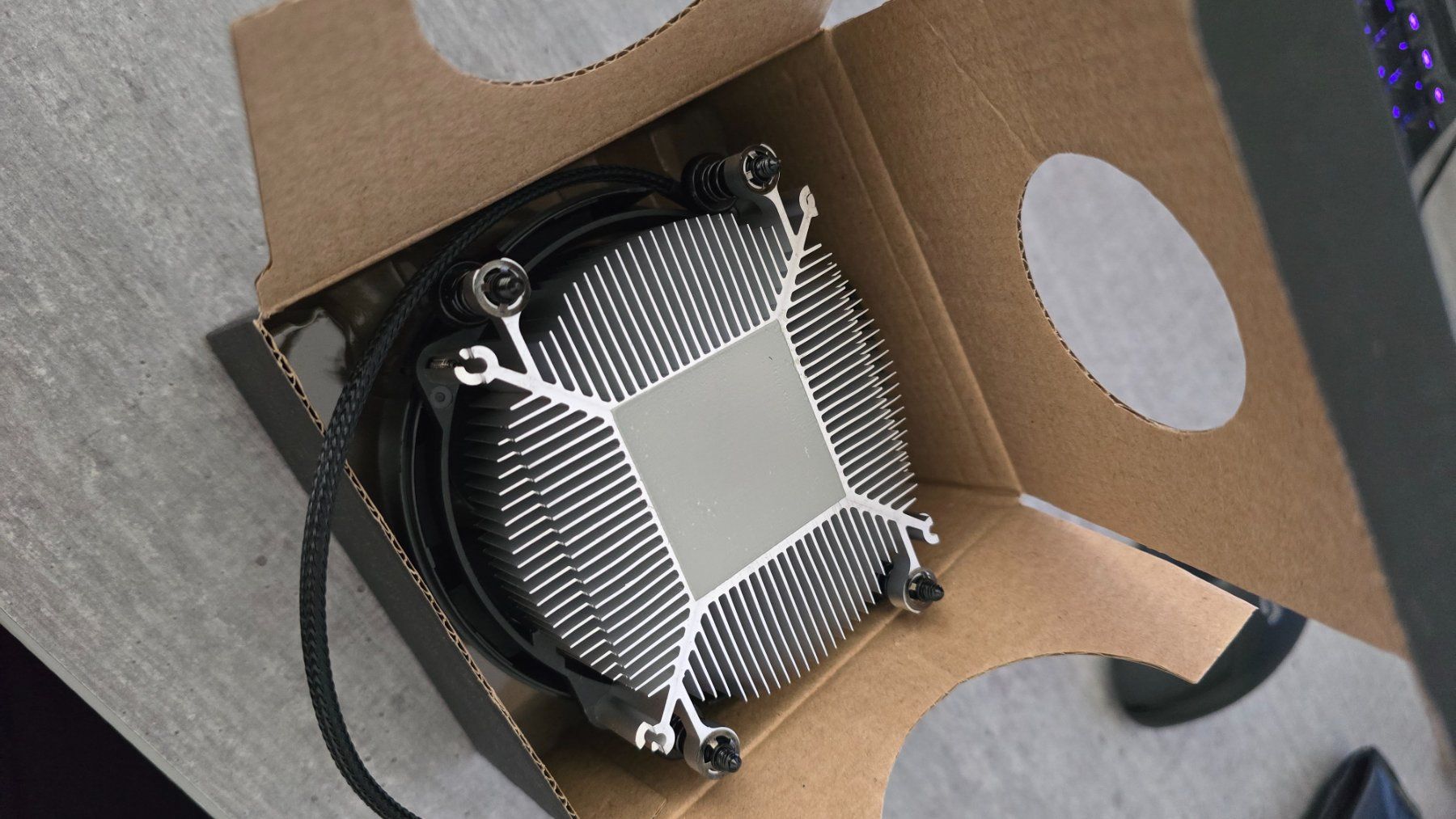 Amd PC: AMD Ryzen 5 2600 | 6 Core / 12 Threads | AM4 | Inkl. Cooler – Usato da Thun venduto da Charismea_CH 3