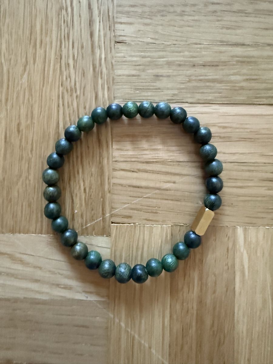 Armbänder & -reifen: Armband Holzperlen grün mit goldfarbenem Element – Neu (gemäss Beschreibung) aus Zürich von rapido06 1