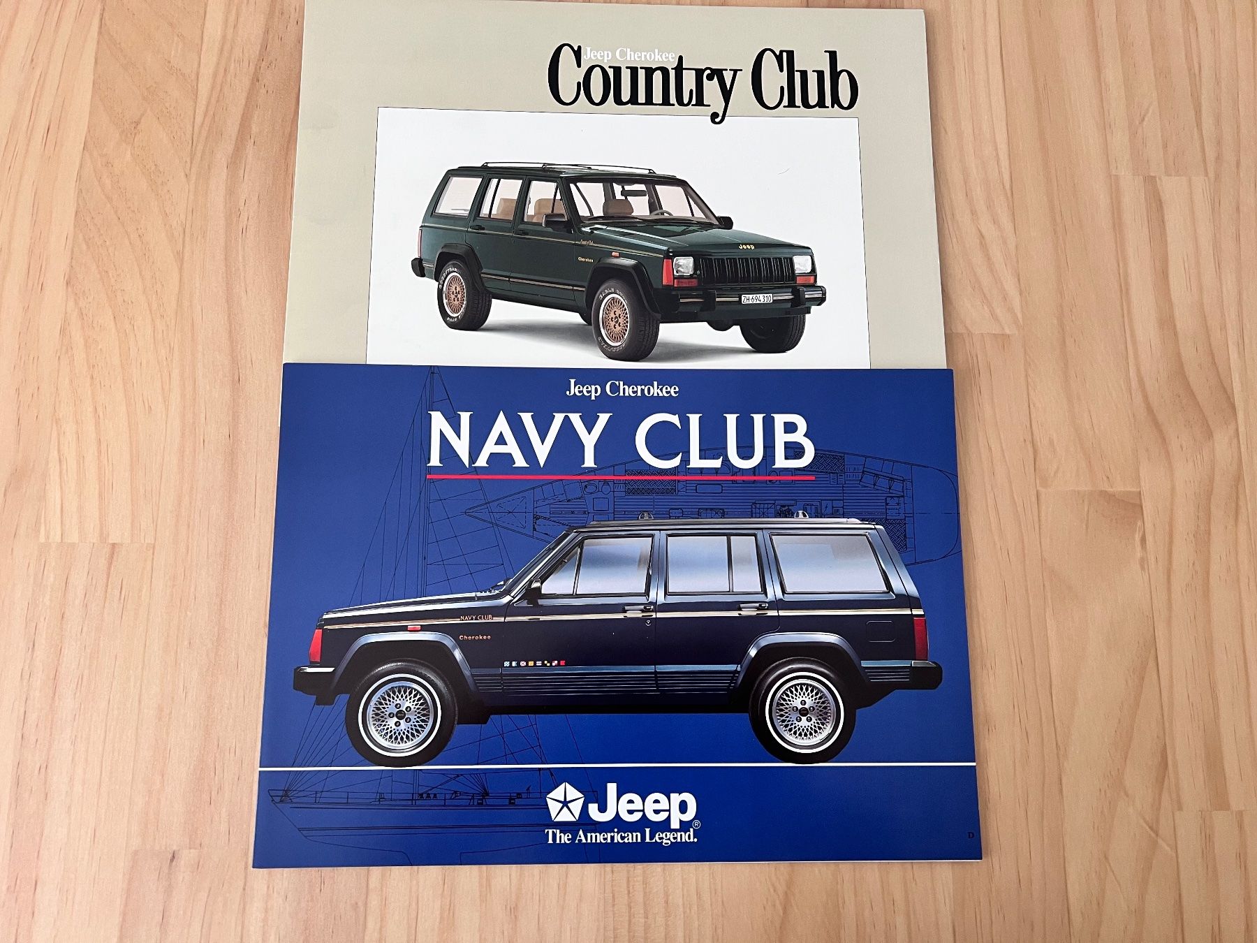 Jeep Documenti: 2 Jeep Cherokee Verkaufsprospekte – Nuovo (secondo la descrizione) da Münchenbuchsee venduto da Atego