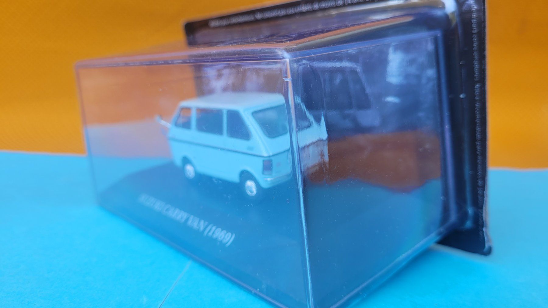 Suzuki Modellautos: Suzuki Carry Van 1969 1:43 – Neu (gemäss Beschreibung) aus Domdidier von Bimbo57 2