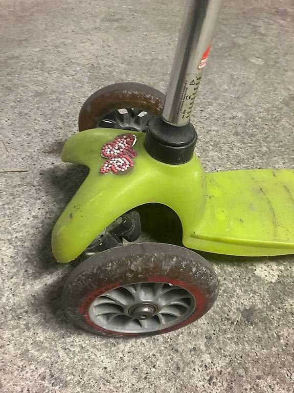 Kickboard: Micro Mini Scooter – Gebraucht aus Arbon von sta_y6wk 1