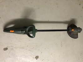 Rasentrimmer Black&Decker GLC120-H1 mit 12 V Akku