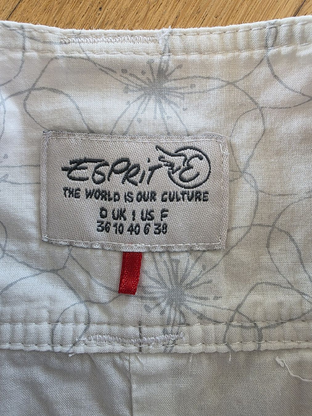 Esprit Röcke: Rock Esprit weiss Grösse 36 – Gebraucht aus Malans GR von Pat800 1