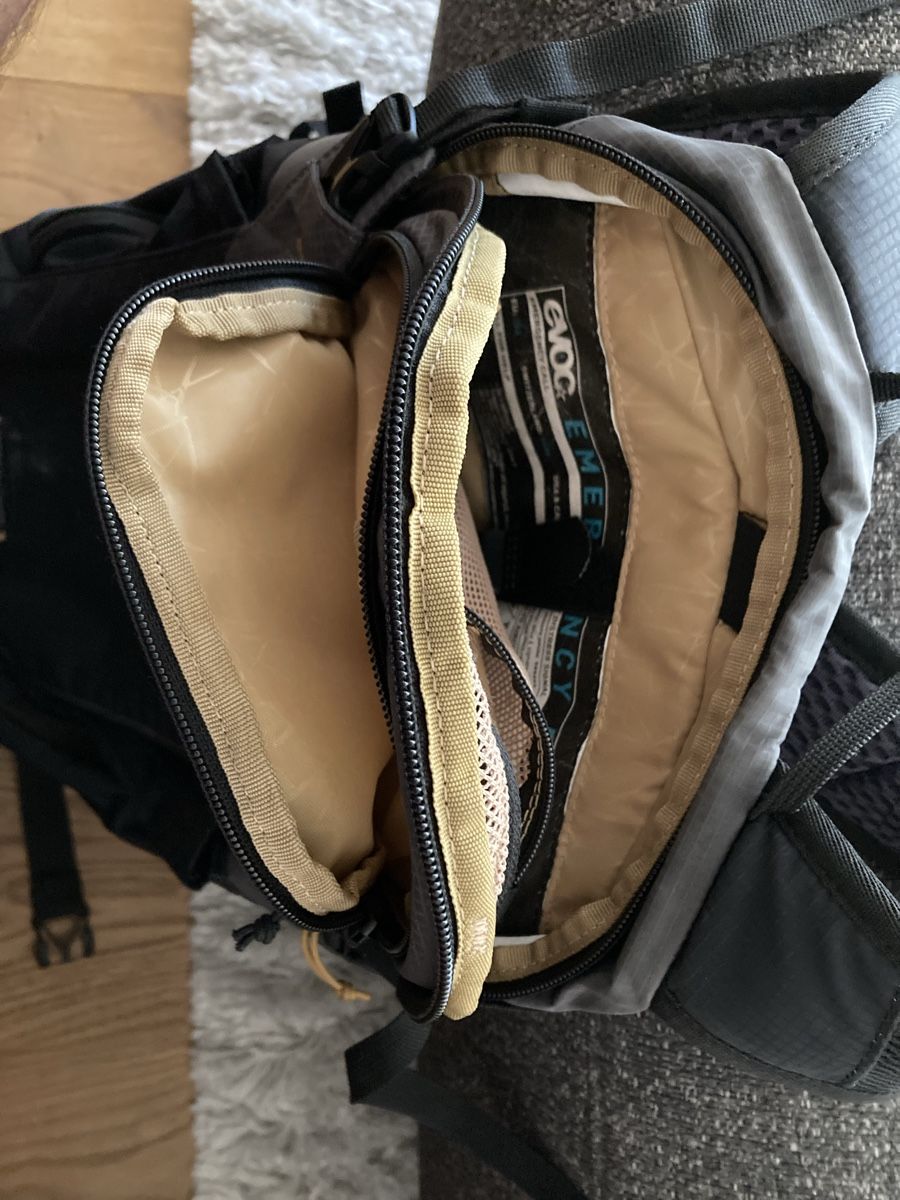 Evoc Sacs à dos: Evoc Ride 12 Bikerucksack – D'occasion à Lyss par Wylerbaer 2