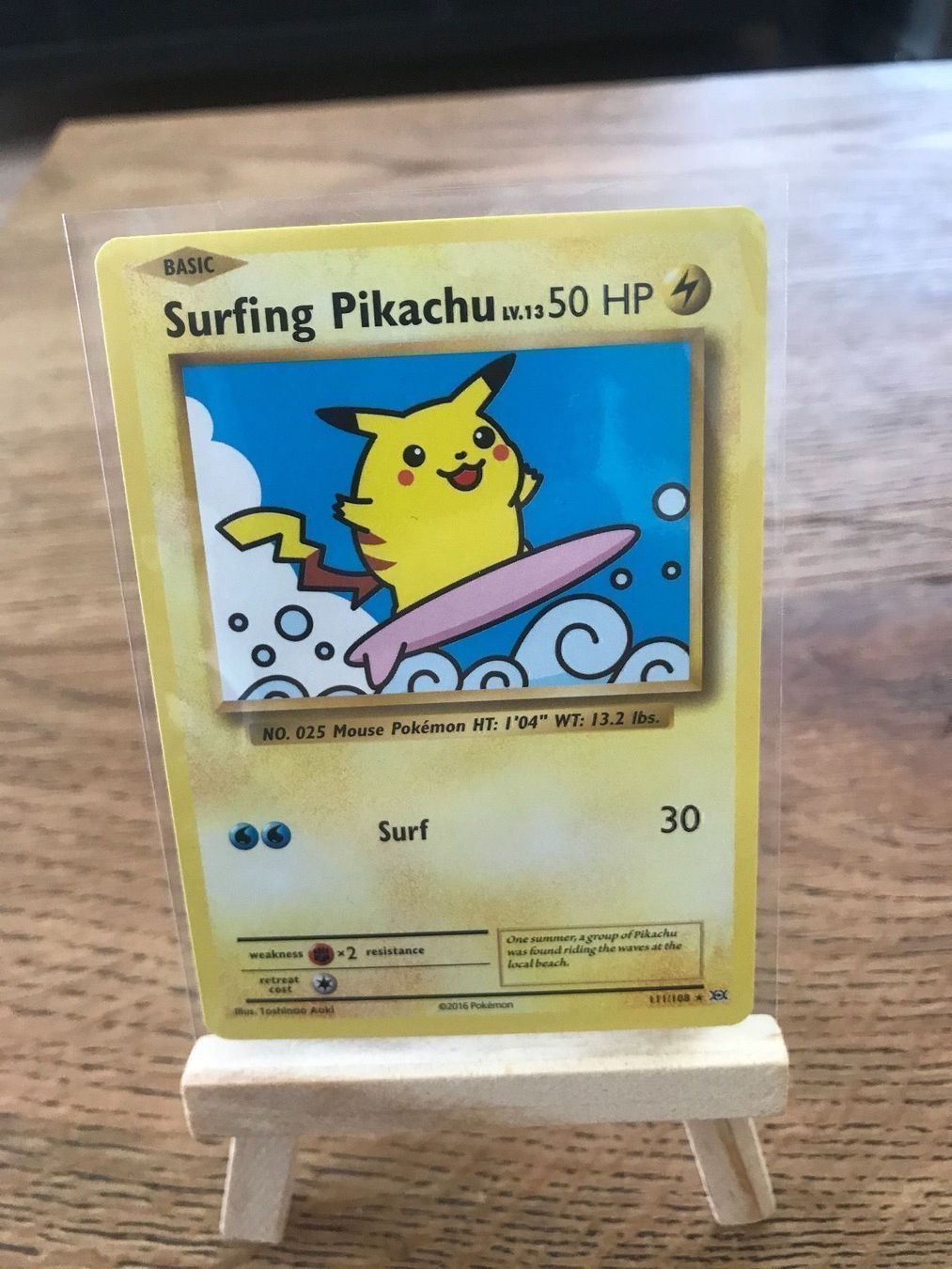 Pokémon Sammelbilder & Trading cards: Surfing Pickachu Pokemkarte Evolution – Gebraucht aus Küssnacht am Rigi von Ebikoner 2