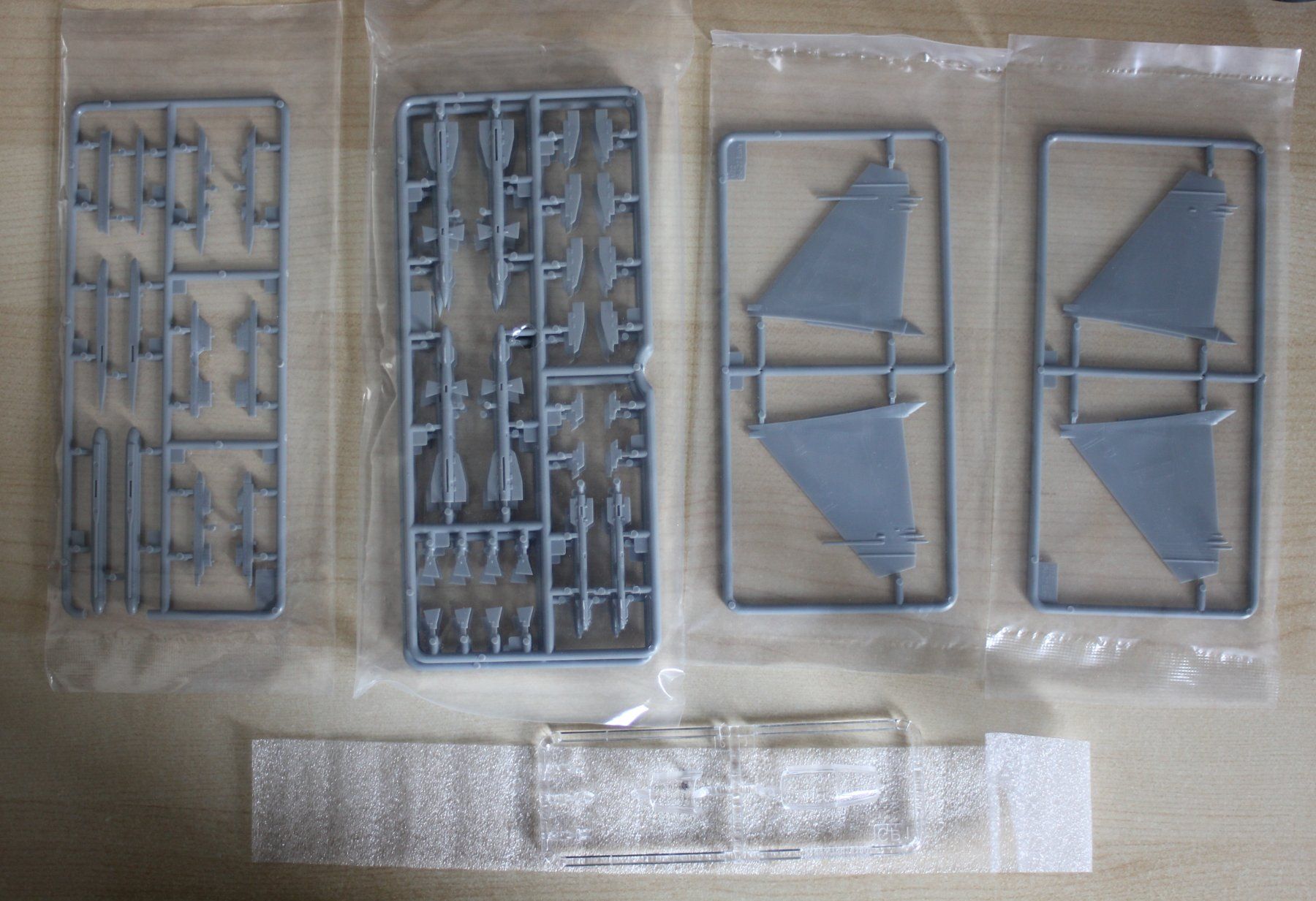 Modellbausätze & Standmodelle: Modell 1:72 - Su-27 Early Type von Trumpeter – Neu (gemäss Beschreibung) aus Koppigen von F4Fan 4