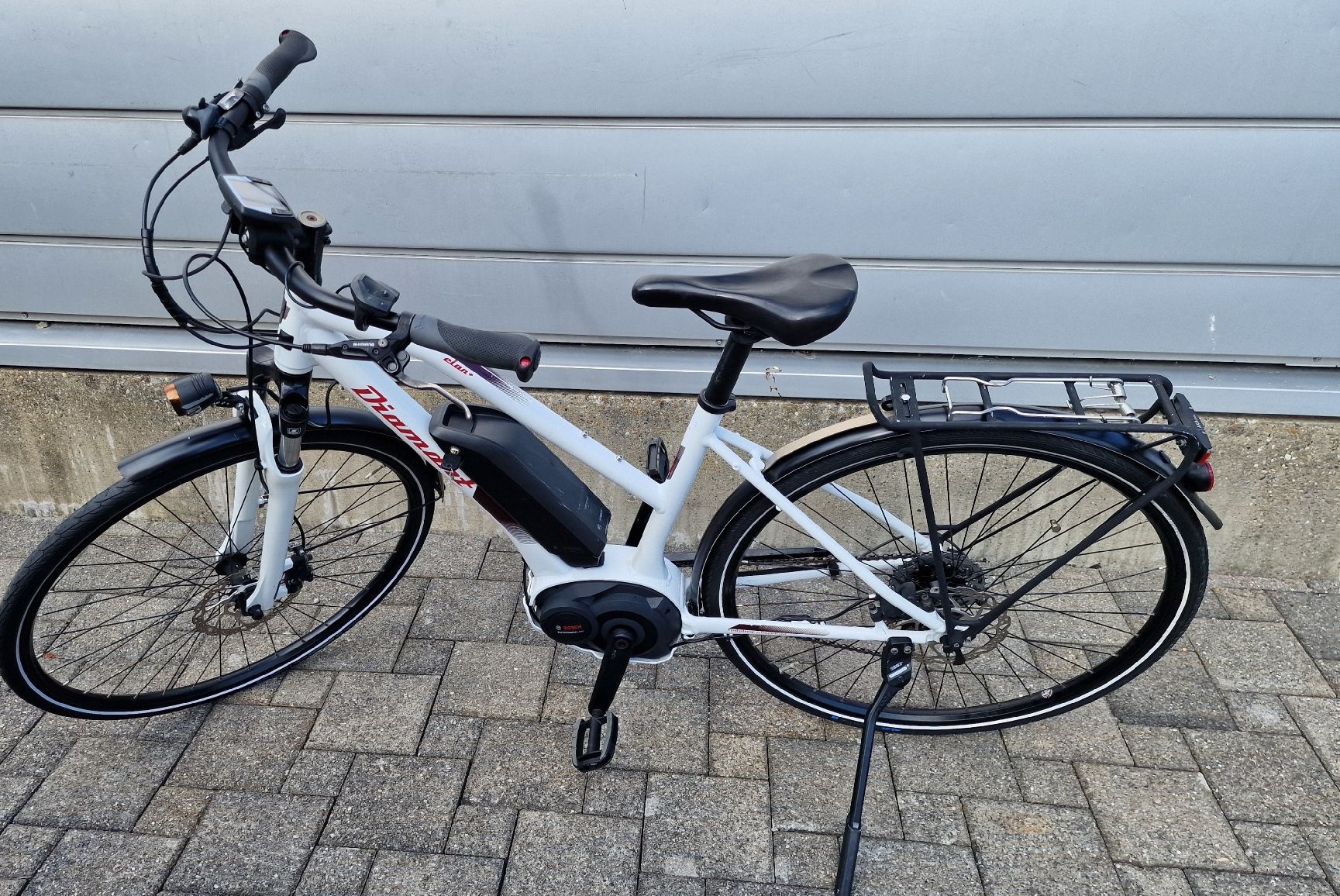 Diamant Velos: E-Bike Diamant Elan Motor Bosch Performance – Gebraucht aus Oberuzwil von SpigEbike