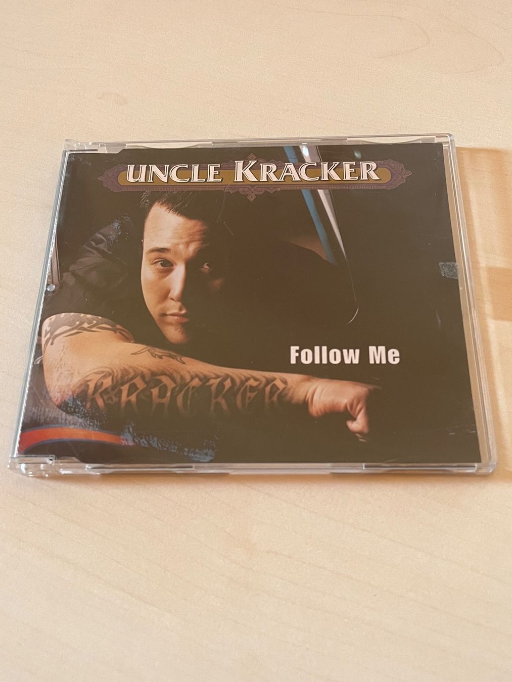 CD: UNCLE KRACKER - Follow me – Usato da Bern venduto da Twin-Peaks