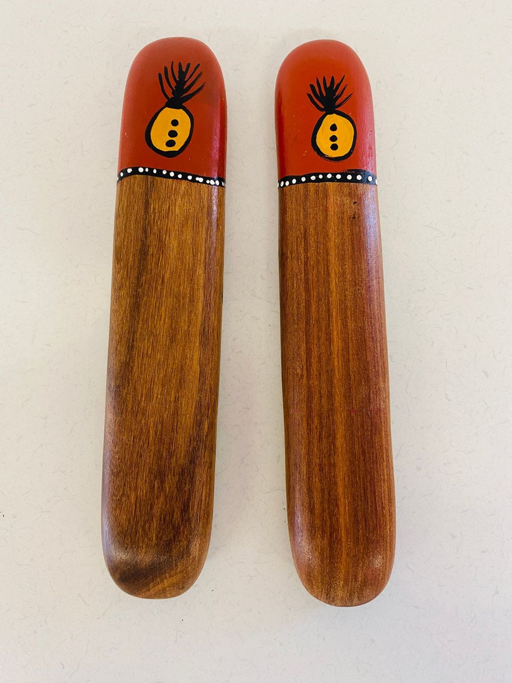 Strumenti musicali: Originale Australische Clap Sticks (Klatschstäbchen) – Usato da Niederhelfenschwil venduto da Chleeblatt1938