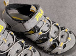 Fila Sandalen für Kinder, Grösse 31, perfekt für den Sommer