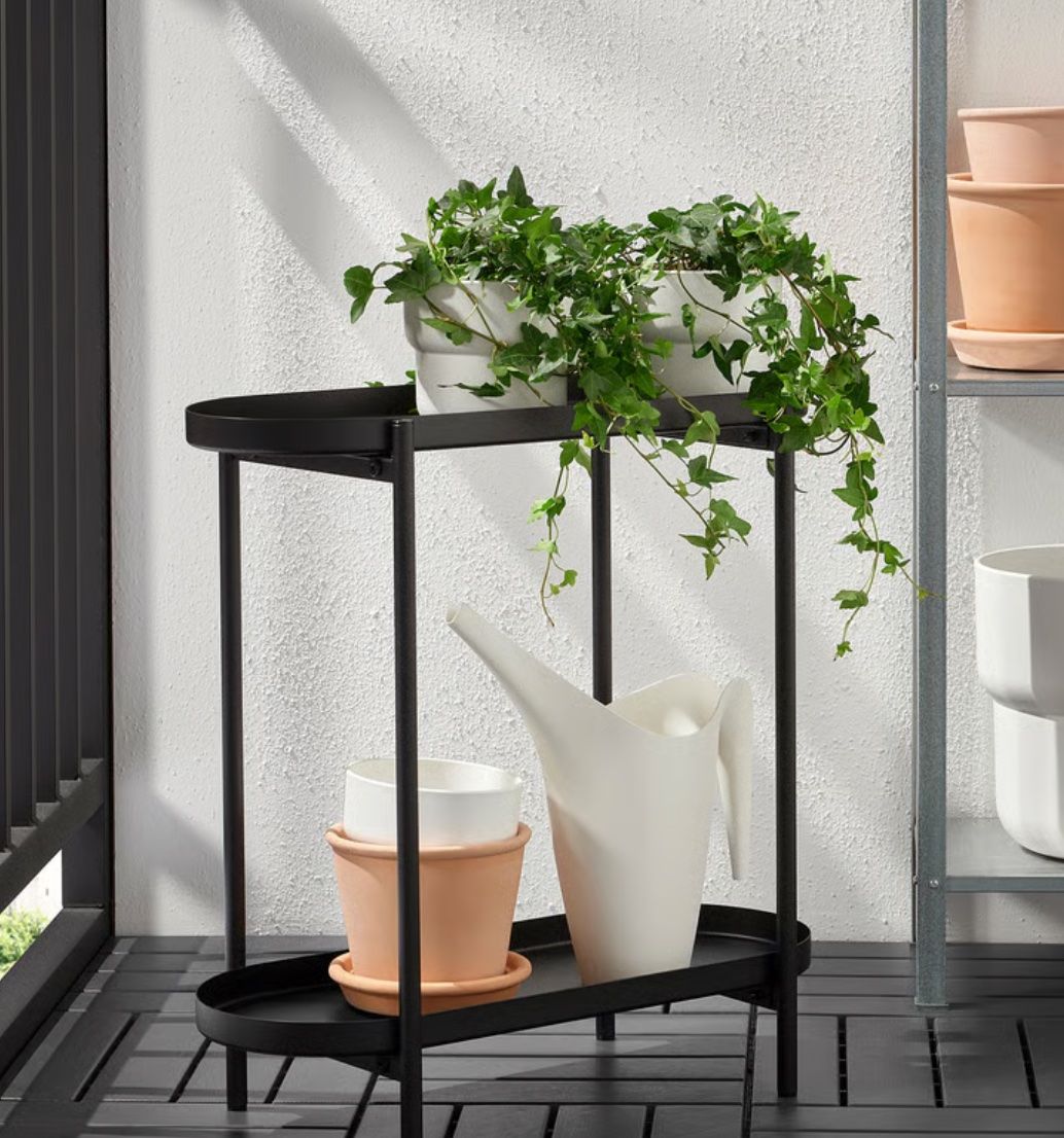 Sonstiges für Haushalt & Wohnen: Blumenständer Schwarz – 2 Ebenen – Gebraucht aus Zürich von Leafscape 2