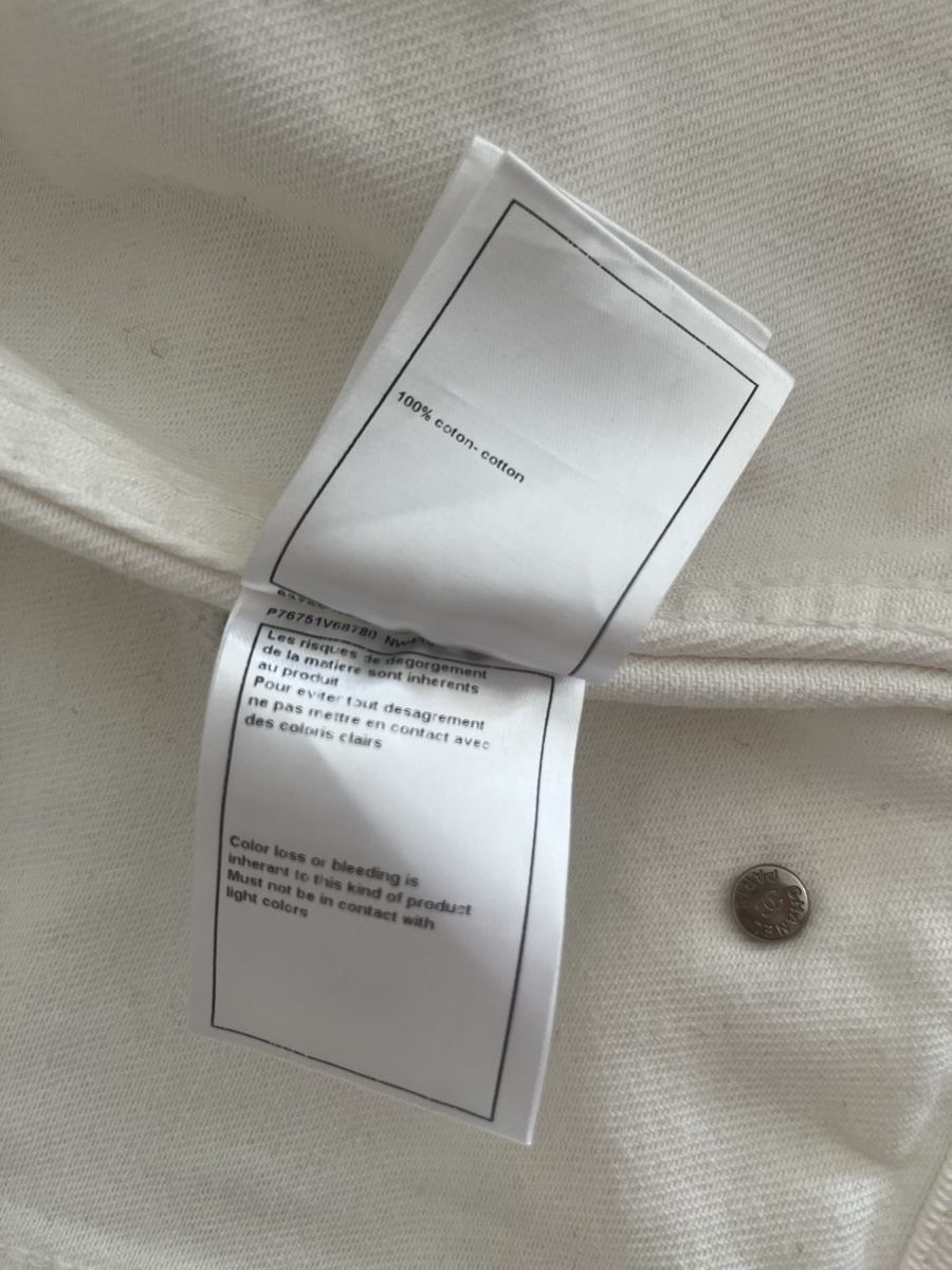 Chanel Jacken: Chanel Jacke weiss – Gebraucht aus Sarnen von HomeFashionArtDesign 6