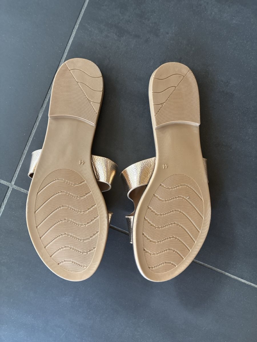 Scarpe da donna: Sandalen Catwalk Damen gold  – Nuovo e nell'imballaggio originale da Knonau venduto da ReMaaaan 1