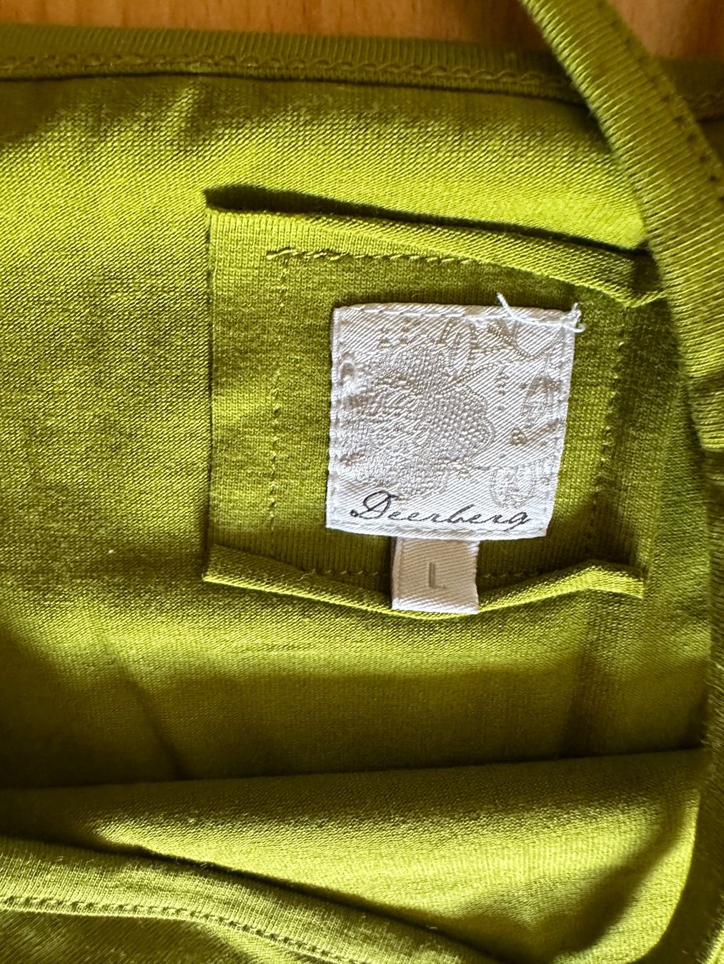 Deerberg Tops: Deerberg lange Tops – Gebraucht aus Luzern von Sesilija 4