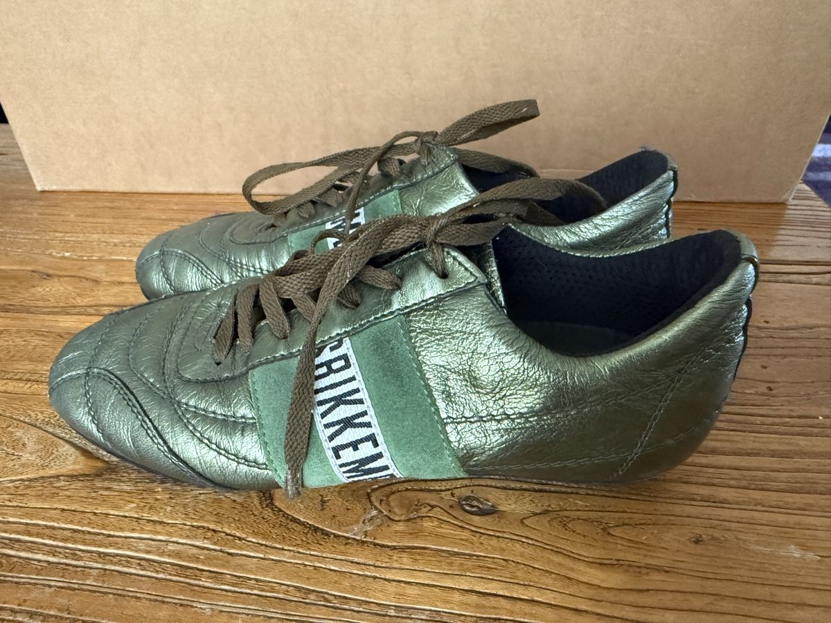 Bikkembergs Scarpe da donna: Bikkembergs shoes, size 38, little worn – Usato da Veyrier venduto da EleMast