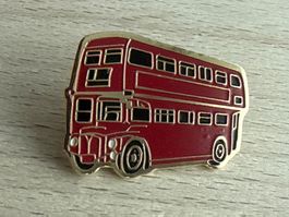 Pin London Bus