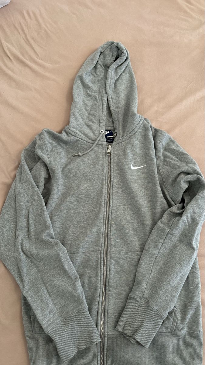 Nike Giacche: Nike Jäckli in Grösse s – Usato da winikon venduto da lfisch04
