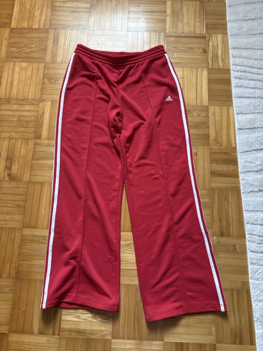 Adidas Hosen: Adidas Jogginghose  – Gebraucht aus Schellenberg von Kruemmel5