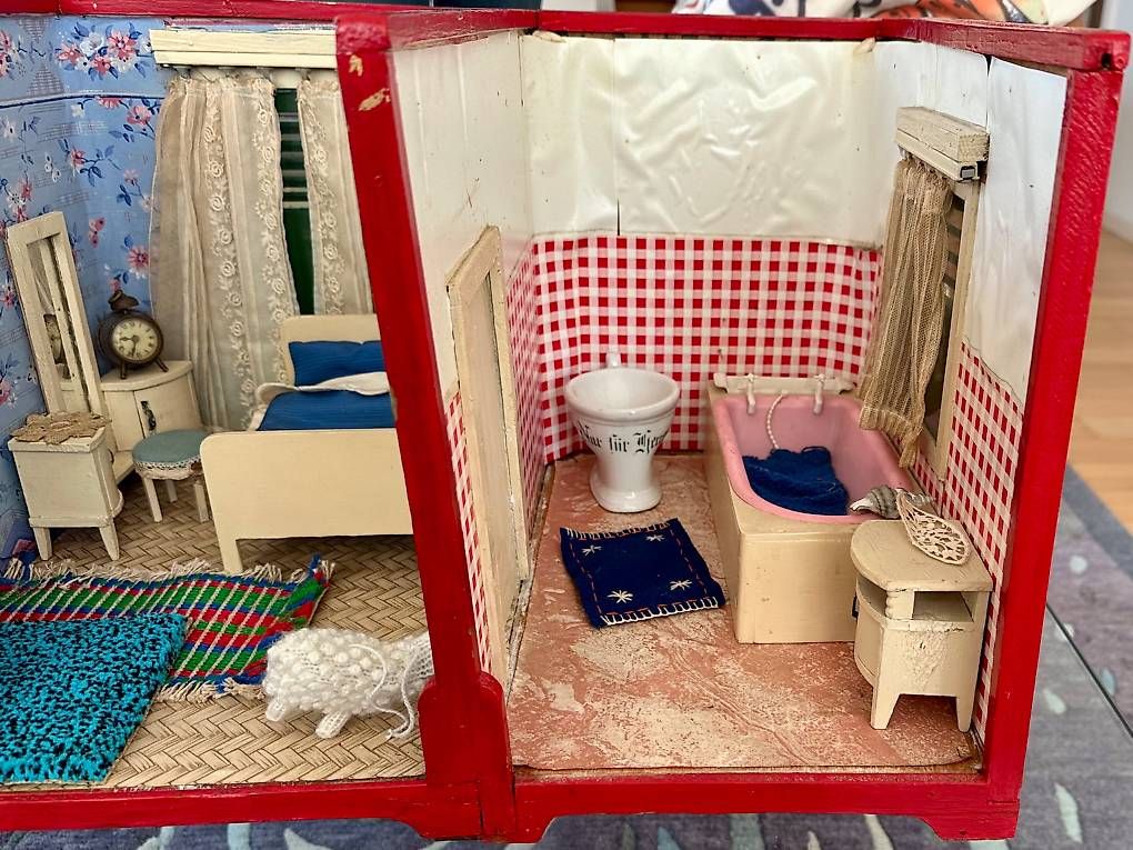 Case e mobili per bambole: Puppenstube  – Usato da Arlesheim venduto da Naarebaschi 2