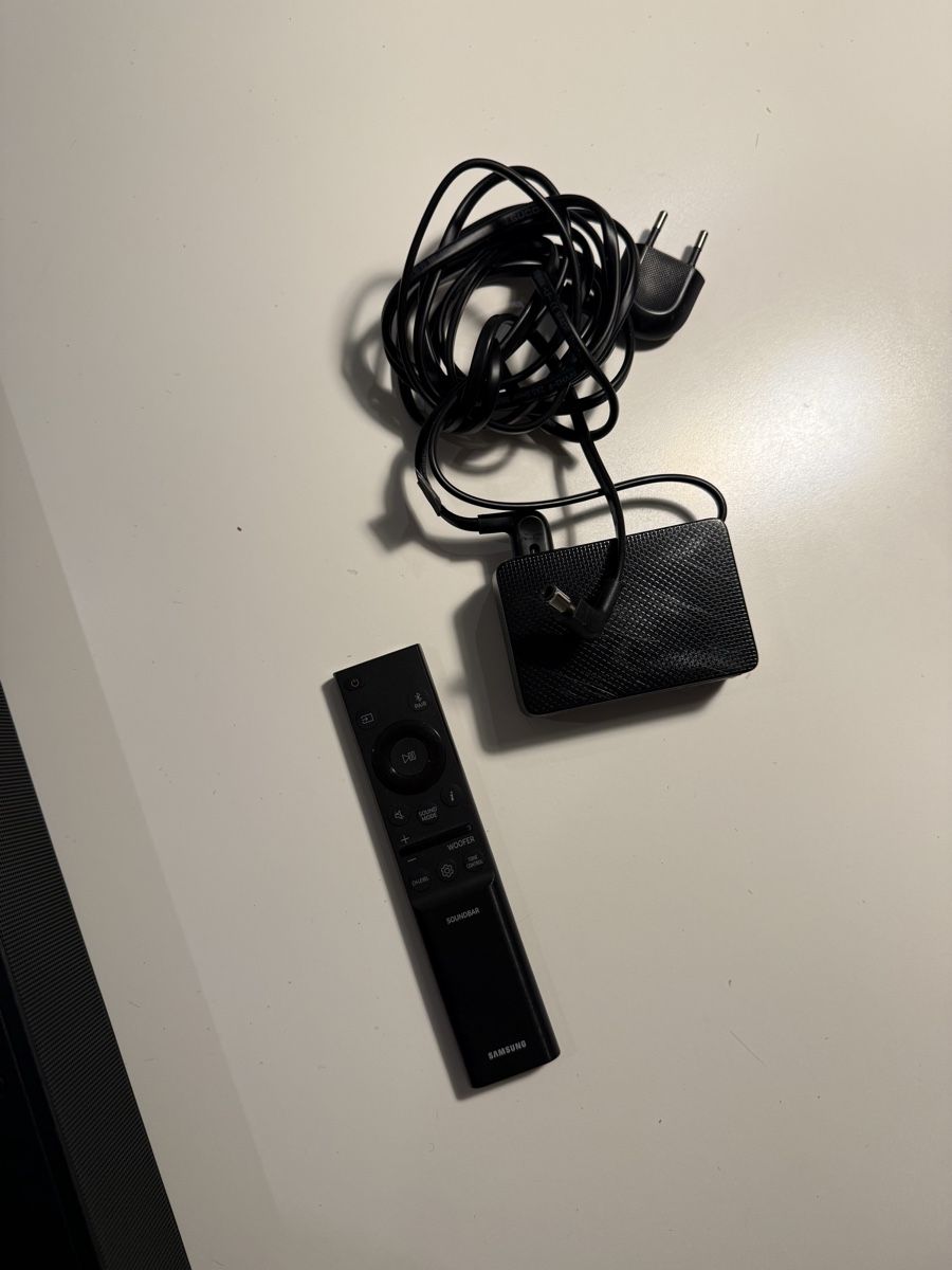 Samsung Heimkino: Soundbar Samsung HW-S60d – Gebraucht aus Zürich von GigiJ 3