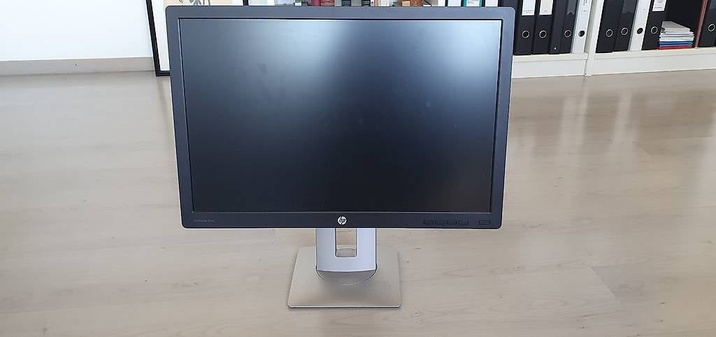 Monitor: Gratis HP Monitor – Usato da Zürich venduto da zuHause75
