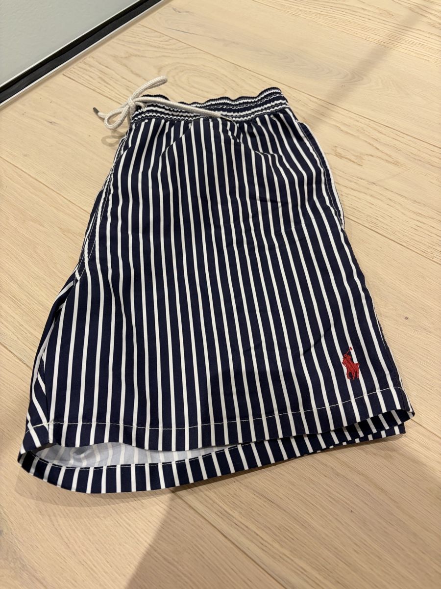 Ralph Lauren Pantaloni: Polo Ralph Lauren Badehose M – Usato da Müllheim Dorf venduto da mbr_5hcg