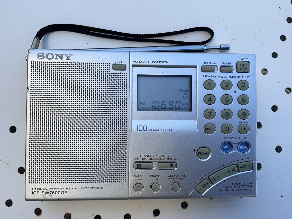 Sony Radio: Sony ICF-SW7600GR Weltempfänger  – Usato da Thal venduto da nocheli