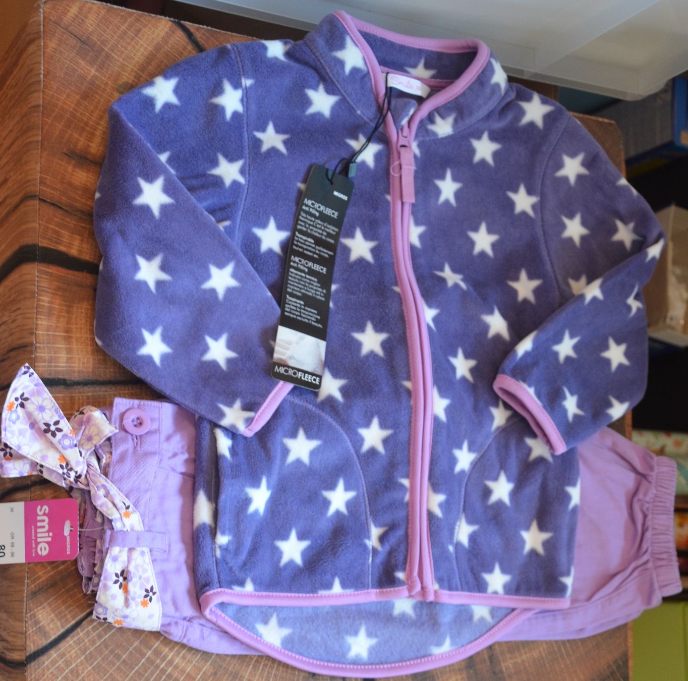 Lotti & Set di vestiti: TAILLE 80-86 - JOLIS ENSEMBLE NEU – Nuovo e nell'imballaggio originale da Chiasso venduto da Dolly015 1