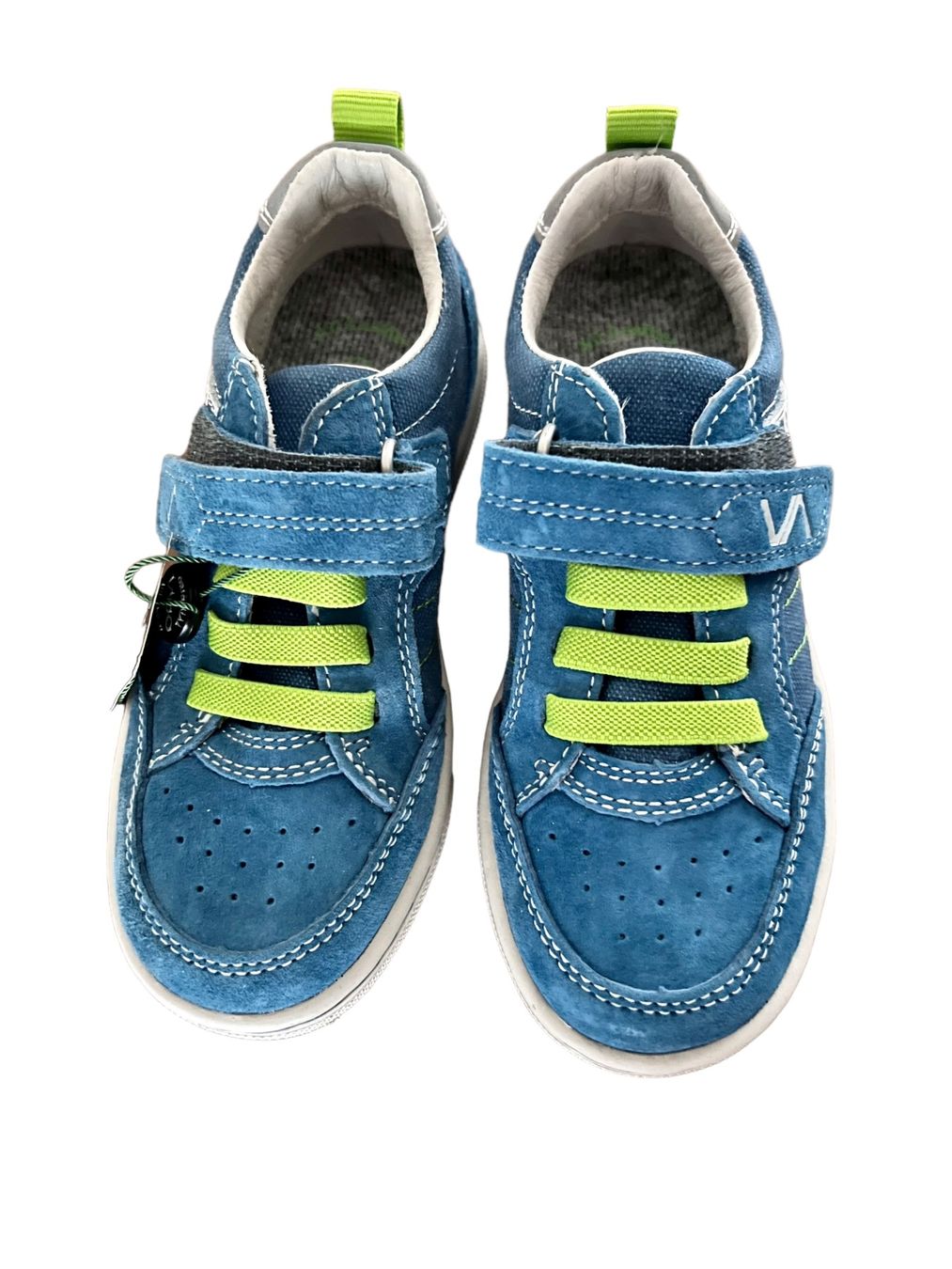 Scarpe per ragazzi: Liquidation- Sneaker VADO Gr. 27 (18cm) – Nuovo e nell'imballaggio originale da Steinhausen venduto da Jan_CesilWeber 2