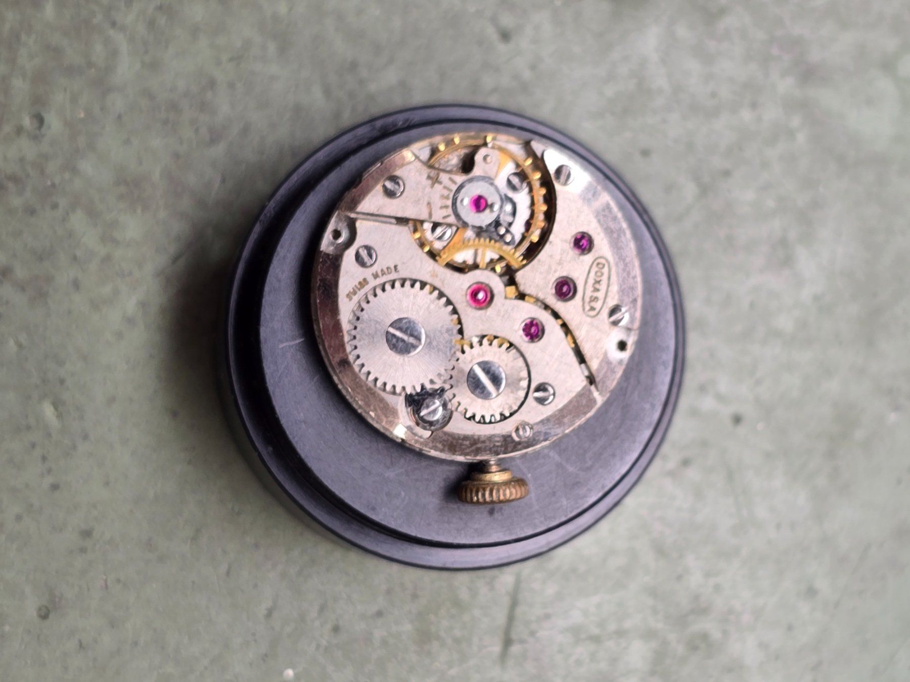 Doxa Uhren: Mouvement Doxa 67 – Defekt aus Tramelan von Nirdan 2