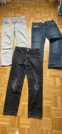 Lot 3 jeans t 164