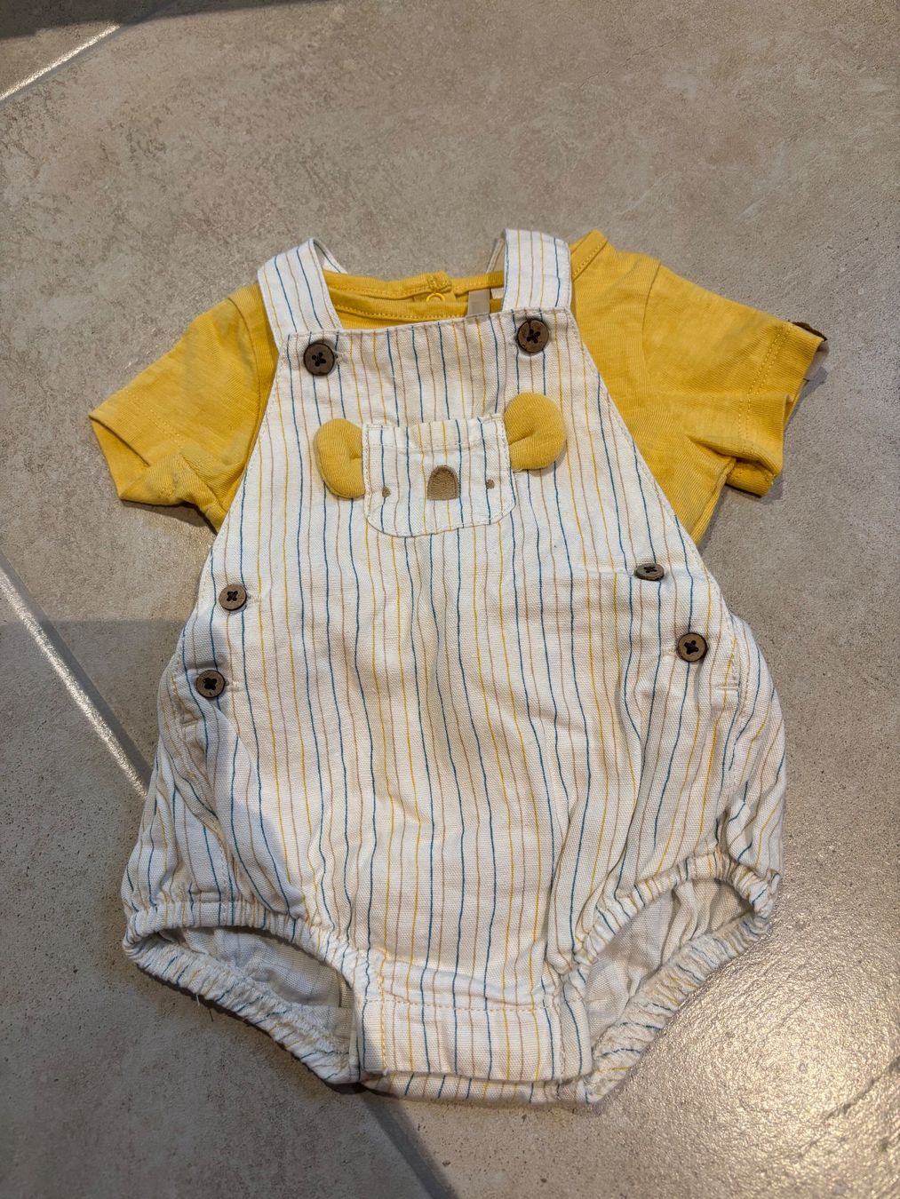 Pantaloni: Salopette bébé été – Nuovo (secondo la descrizione) da Bressaucourt venduto da Lamu 1