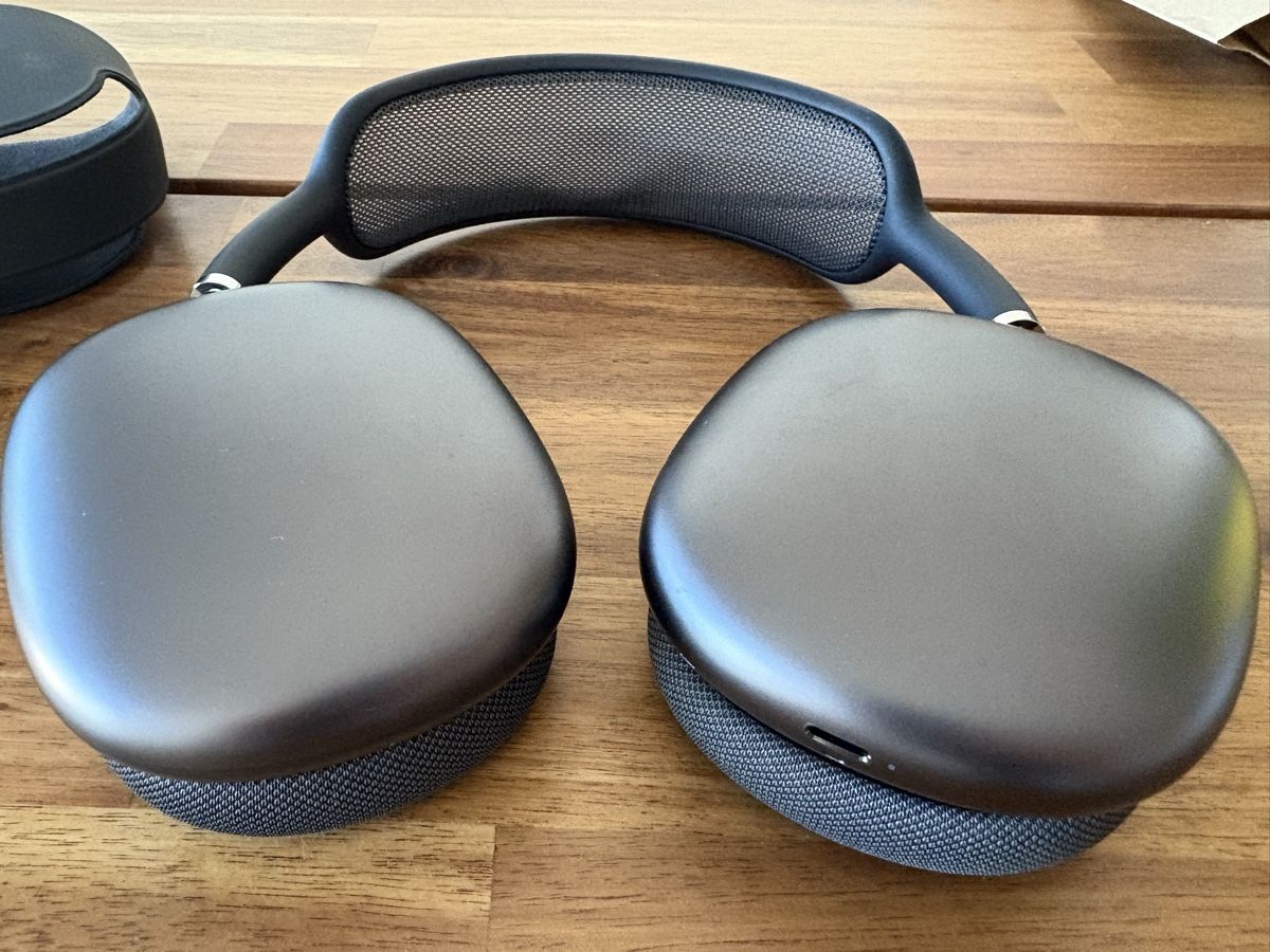 Apple Cuffie: Apple AirPods Max - Space Gray - Excellent Condition! – Usato da Aarburg venduto da roc_9n2c 2