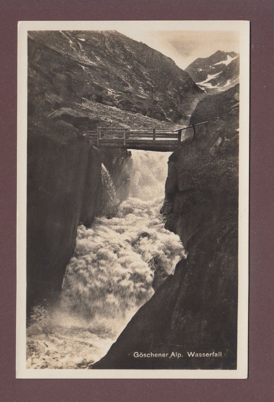 Cartoline postali: Göschener Alp - WASSERFALL – Usato da Pully venduto da nicecards