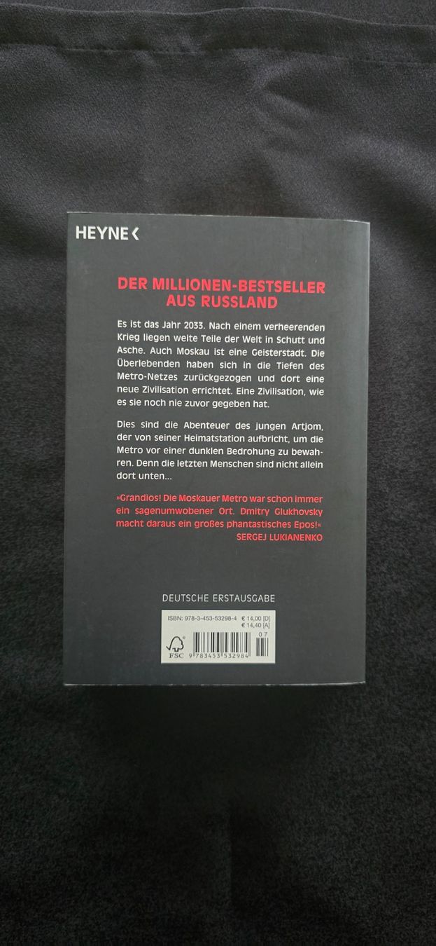 Libri: Metro 2033 - Dmitry Glukhovsky - Deutsch – Usato da Doppleschwand venduto da Bennox94 1