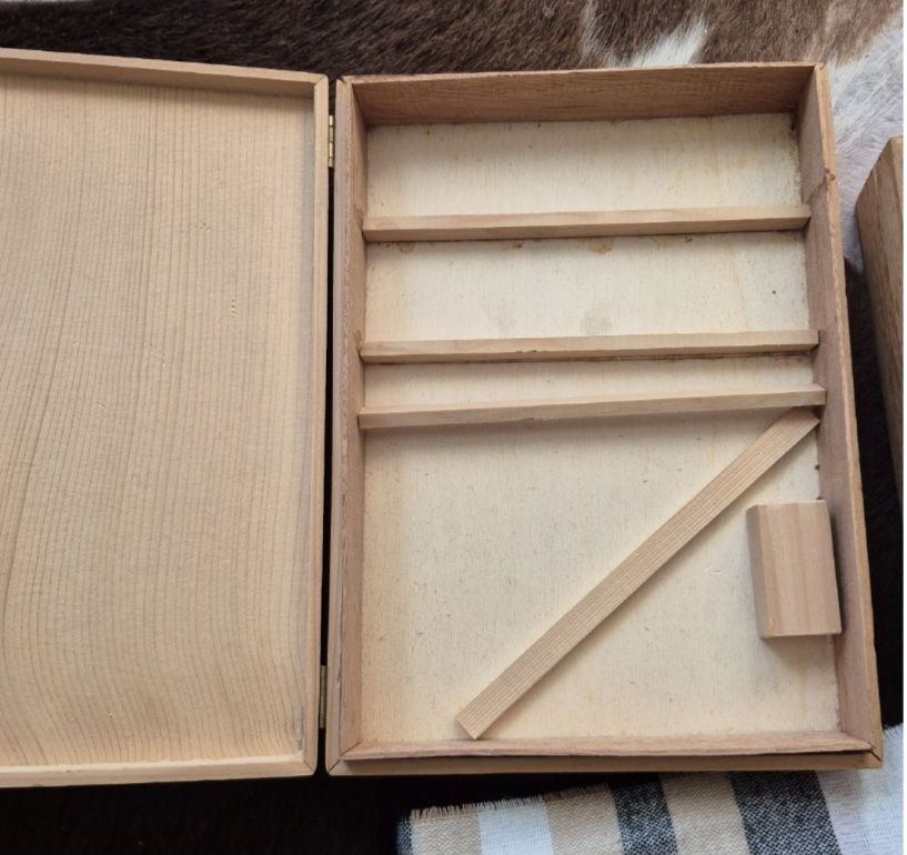 Coffrets à bijoux: Holzkasten/Holzboxen – D'occasion à Adliswil par cha_fq9f 4