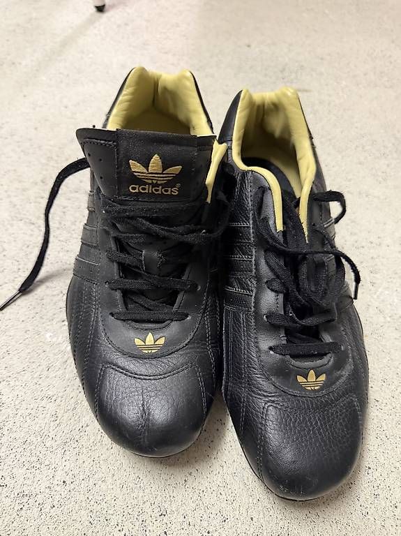 Scarpe da uomo: ADIDAS LEDER-SNEAKERS GOOD YEAR EDITION – Usato da Märstetten venduto da sha_9p7c 4