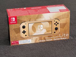 Nintendo Switch Lite Hyrule Edition 