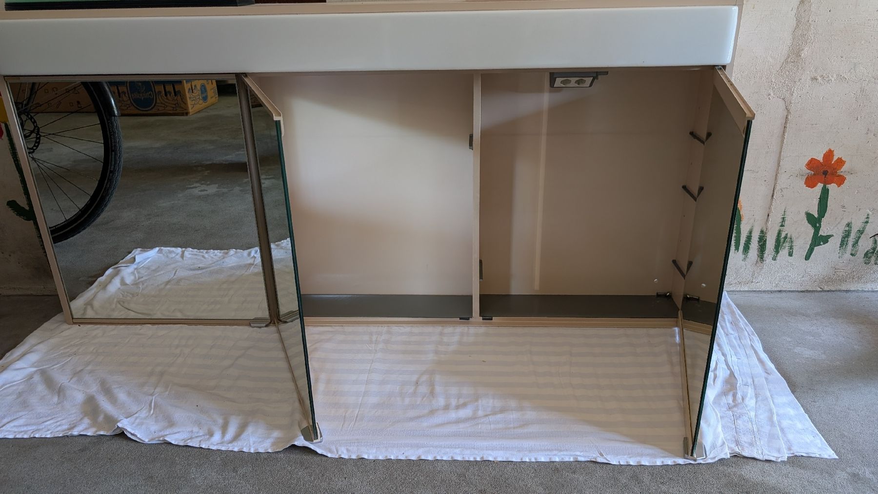 Armoires miroirs: Schneider Speigelschrank – D'occasion à Kastanienbaum par kr.arch 1