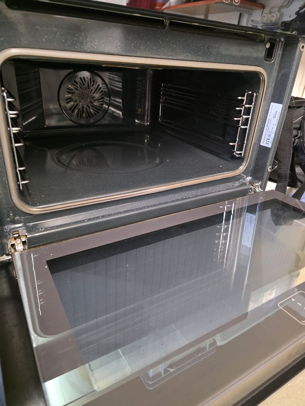 Electrolux Forni: Electrolux Backofen Swissline SL, EB4SL60CN – Usato da Frauenfeld venduto da sigre01 1