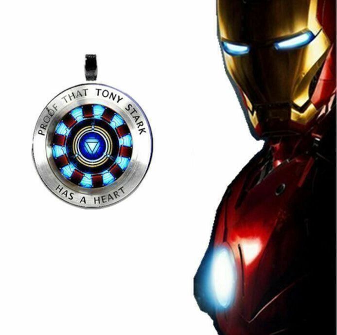 Colliers: Iron Man Herz mit Kette Tony Stark Silbern – Neuf avec emballage d'origine à St. Margarethen TG par ursk10 1