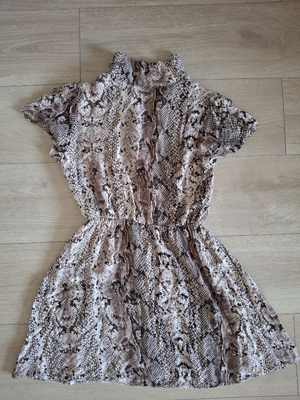 Robes: Robe serpent – D'occasion à Ecublens FR par kla_th5j 3