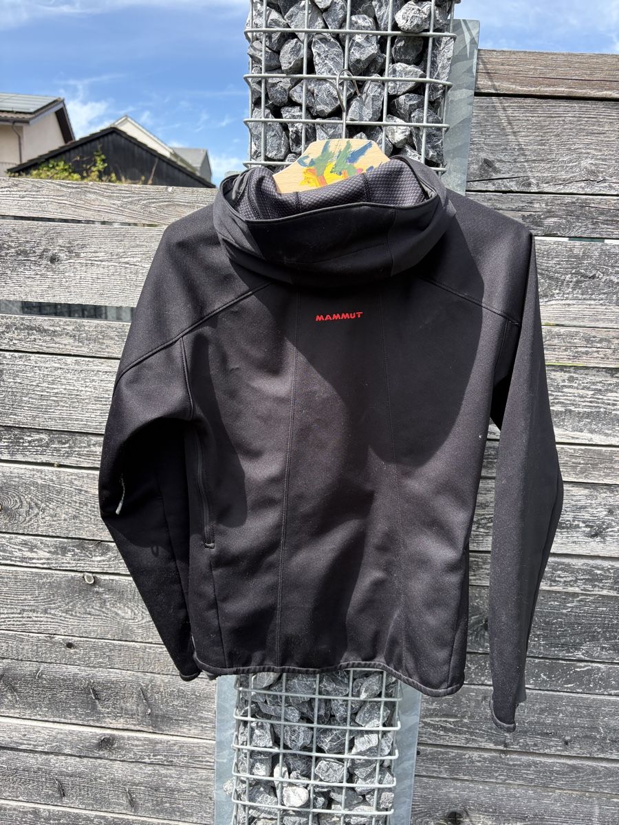 Mammut Giacche: Mammut Sofshell Jacke Damen Gr. M – Usato da Boswil venduto da lindebluetetee 1